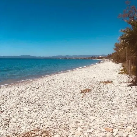 Barreira Beachfront Tents10 Кемпинг